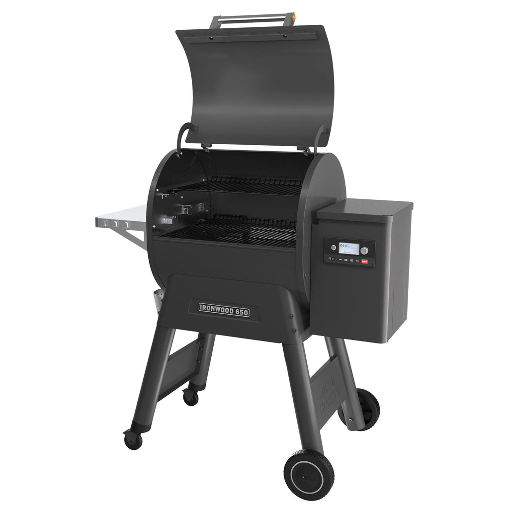Traeger Ironwood 650 BBQ Wood Pellet Grill