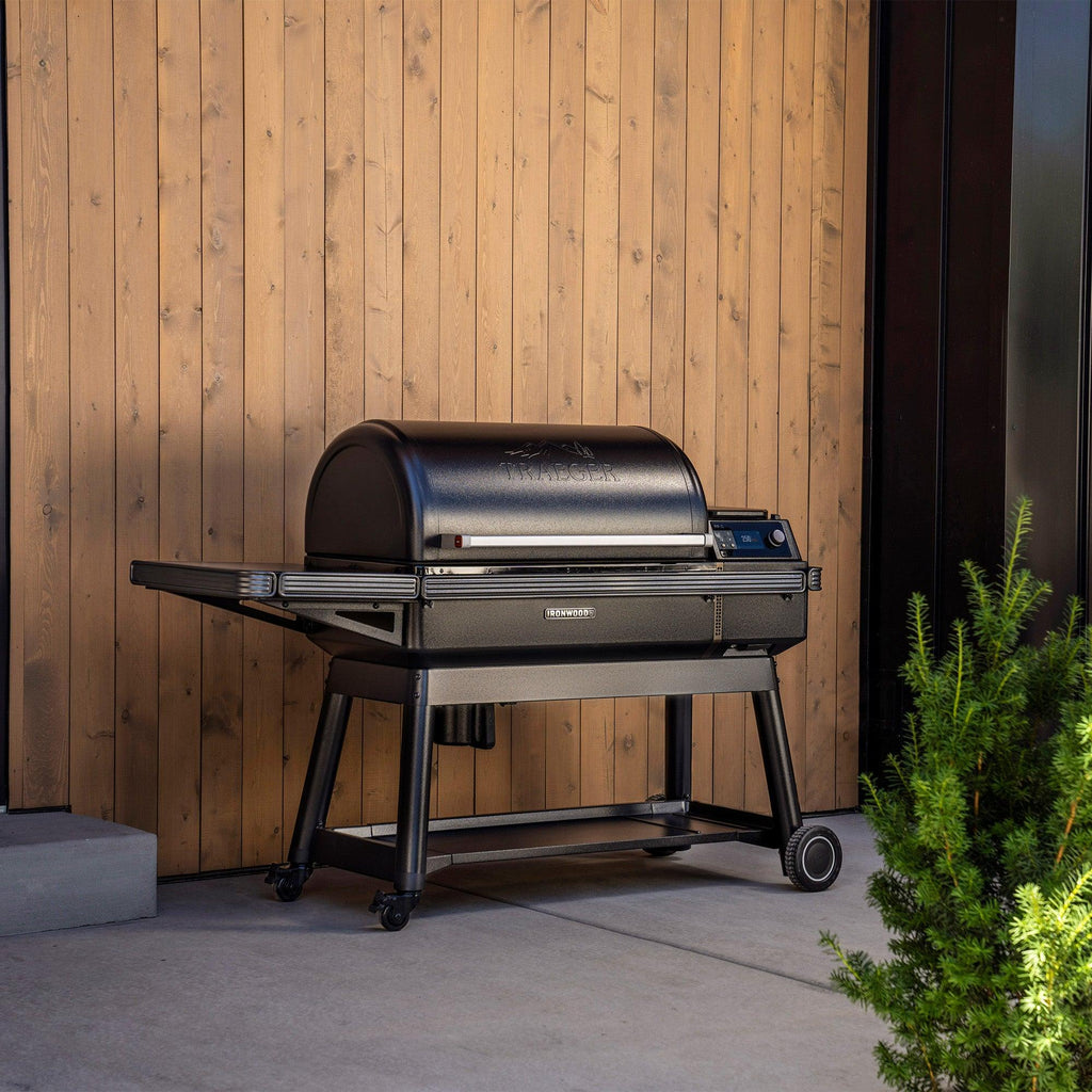 Traeger Ironwood XL Wood Pellet BBQ Smoker Grill